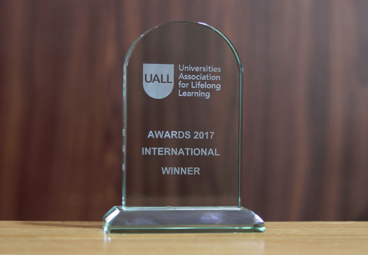 QOU wins UALL International Award for best innovative educational project
