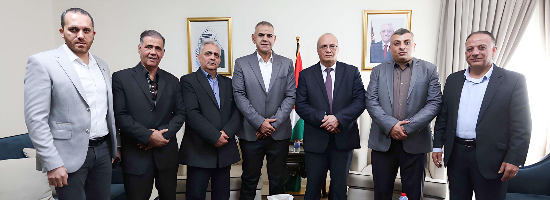 A delegation from the Political and National Guidance Commission congratulates Prof. Ibrahim Al-Shaer on assuming the presidency of QOU and discusses possibilities of potential cooperation