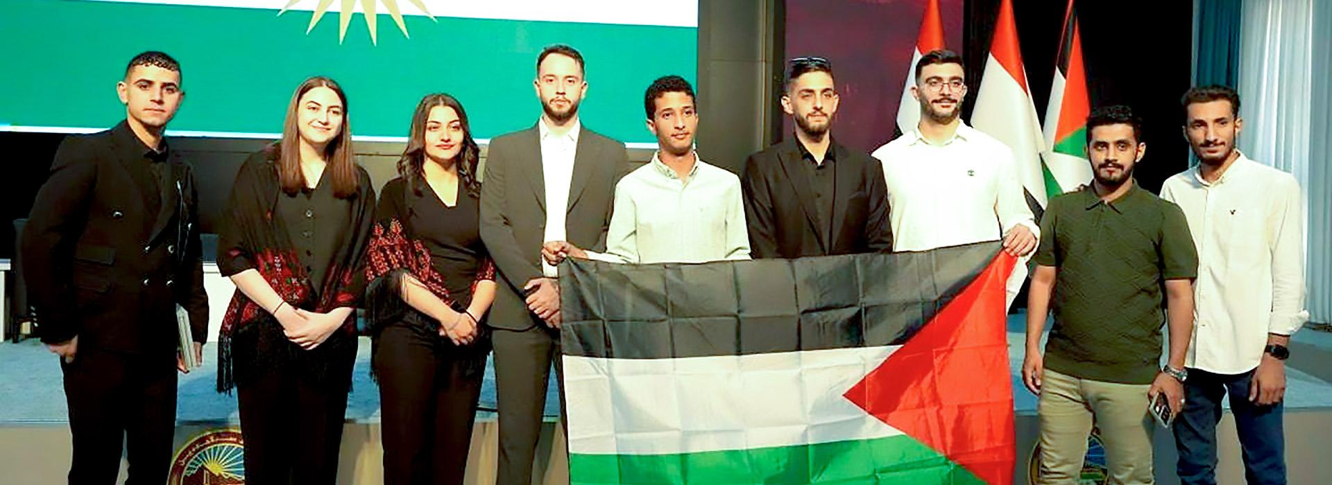 سفراء 