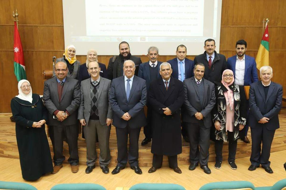 جامعة القدس المفتوحة والجامعة الأردنية تنظمان ندوة حول إتفاقيات التجارة الحرة والتدفقات التجارية الإقليمية
